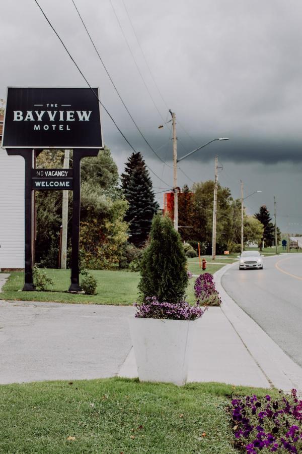 The Bayview Motel - Fort France, On - Lakeside Motel Fort Frances 外观 照片